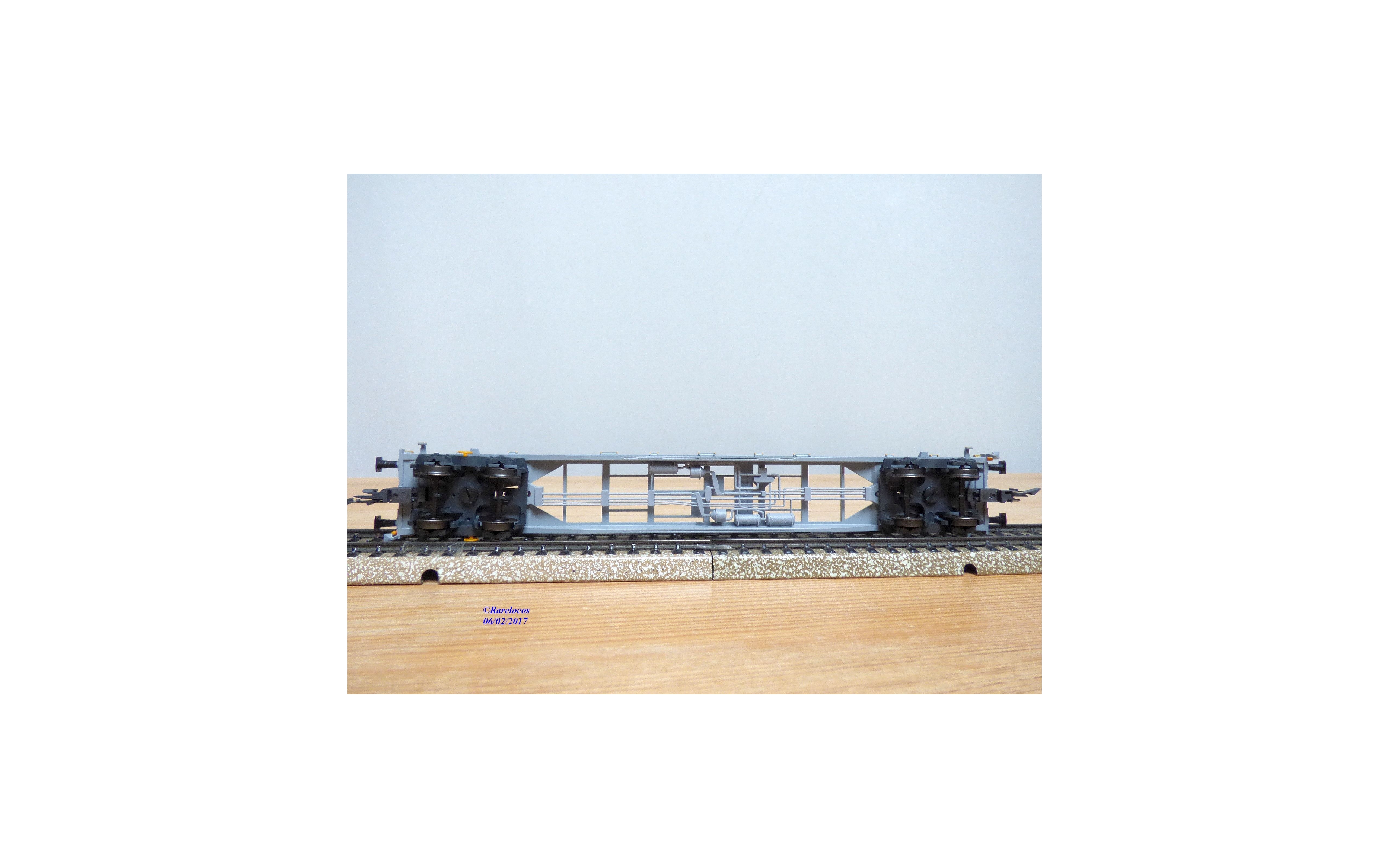 MÄRKLIN 47078 03 wagon plat porte conteneur type Sgnss chargé de 3